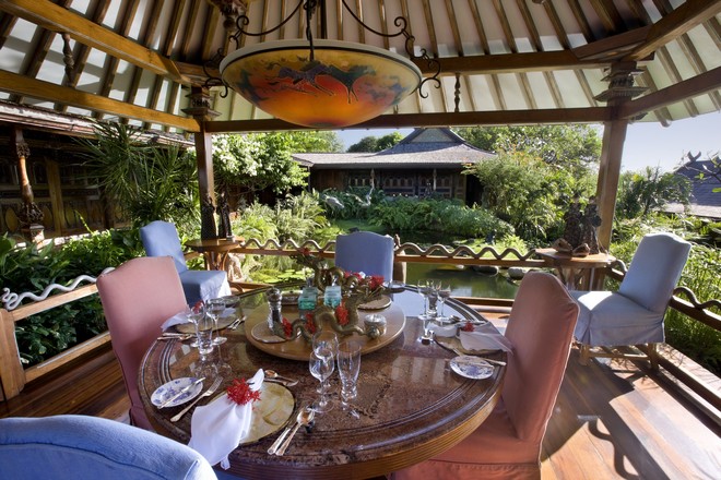  Rent David Bowie’s Former Retreat at Mustique Island (6)