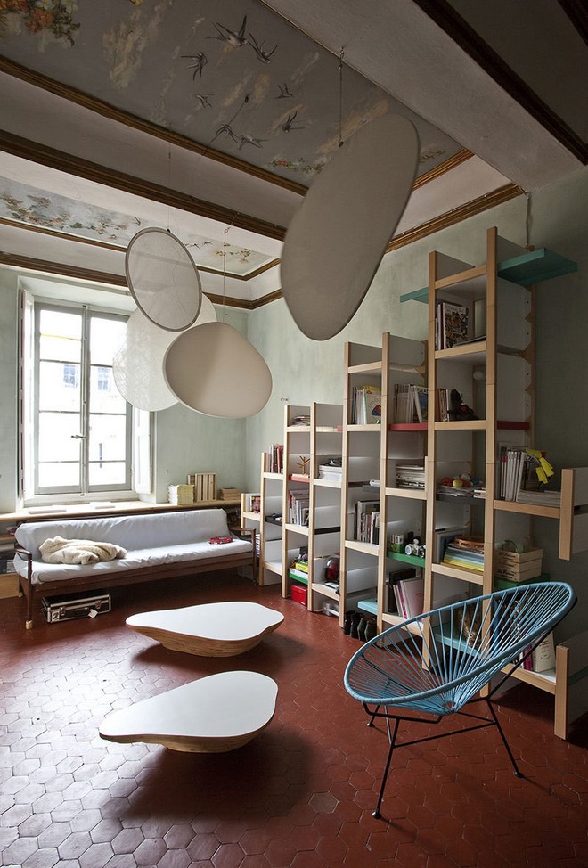 inside-furniture-designer-stephanie-marins-french-apartment-3