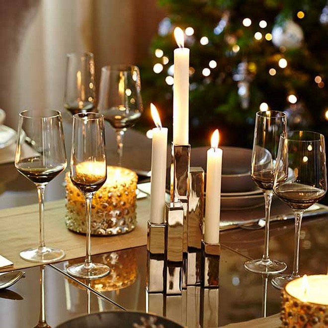 Christmas Decorating Tips by Celebrity Interior Designer Kelly Hoppen