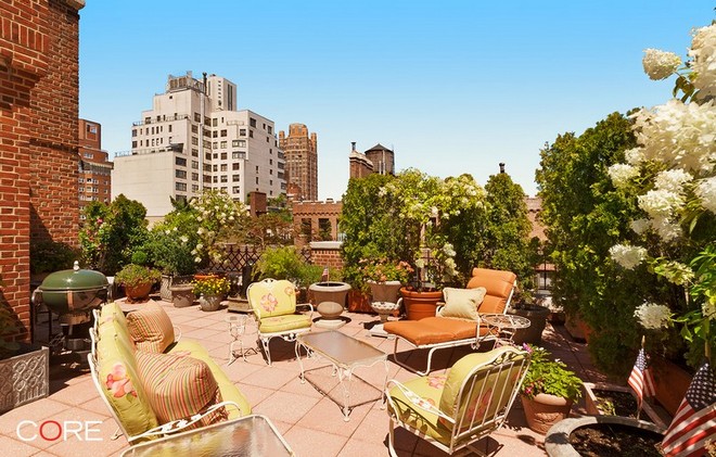 Celebrity Homes Zac Posen Buyes a New York City Duplex