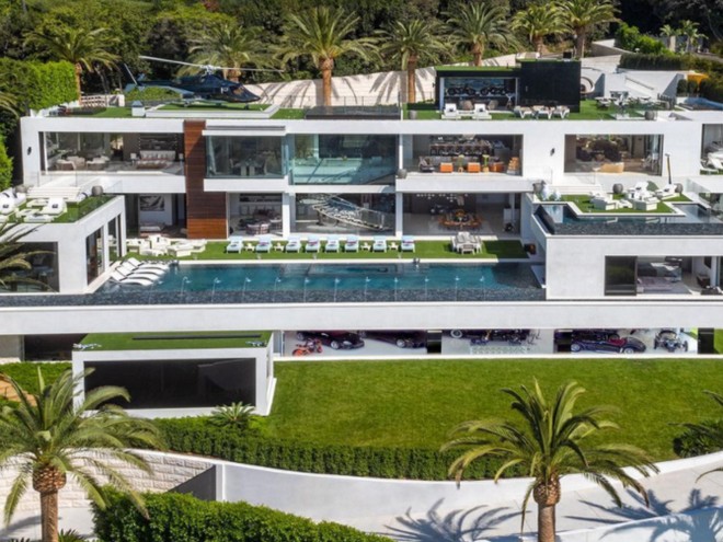 Beyoncé and Jay-Z Buying New Bel Air Mansion