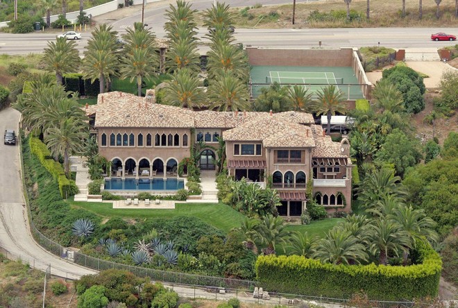 10 Most Expensive Celebrity Homes Homes Part I 1