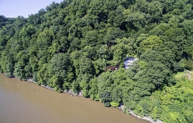 Trey Anastasio is Selling Hudson Valley Home (1)