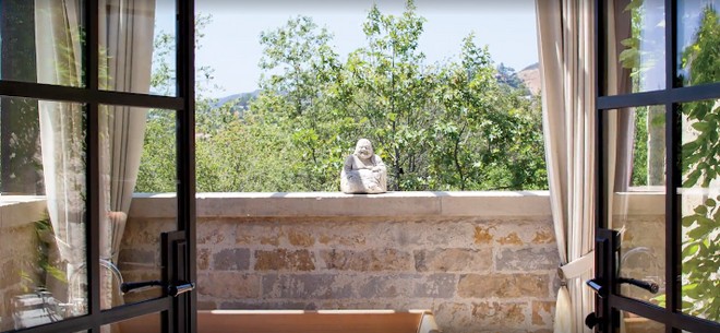 Gisele Bündchen and Tom Brady's Former Los Angeles Home (1)